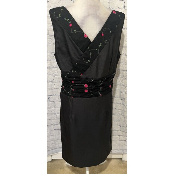 Kallista Black Dress by Ashro little black Floral dress Size 14 - Picture 4 of 6